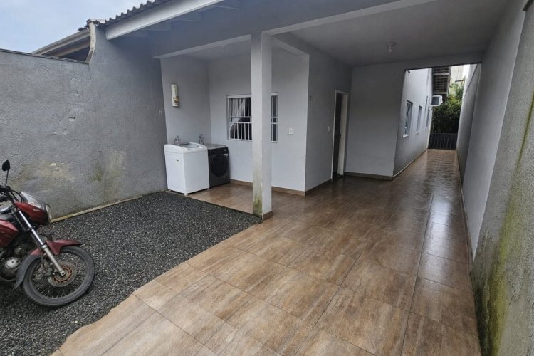 Casa Geminada � venda em Porto Belo sc
